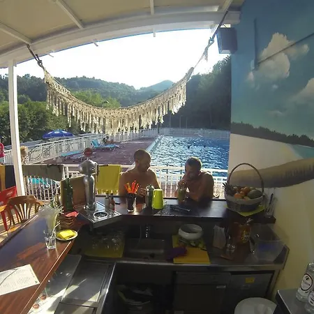 مكان تخييم Igara De 2*