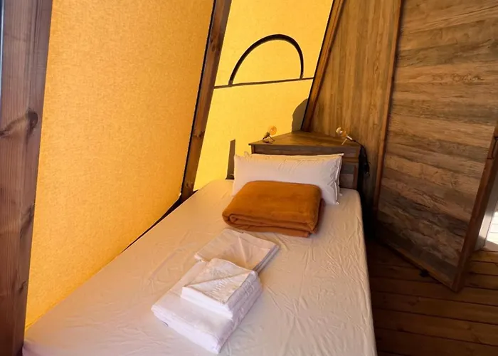 宜佳拉圣塞巴斯蒂安露营地